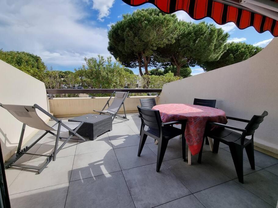 En Bord De Mer, Avec Grande Terrasse Et Climatisation Le Grau-du-Roi Extérieur photo